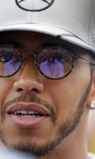 Role reversal: Hamilton chasing Rosberg at US Grand Prix